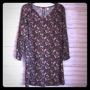 NWOT Old Navy floral shift dress
